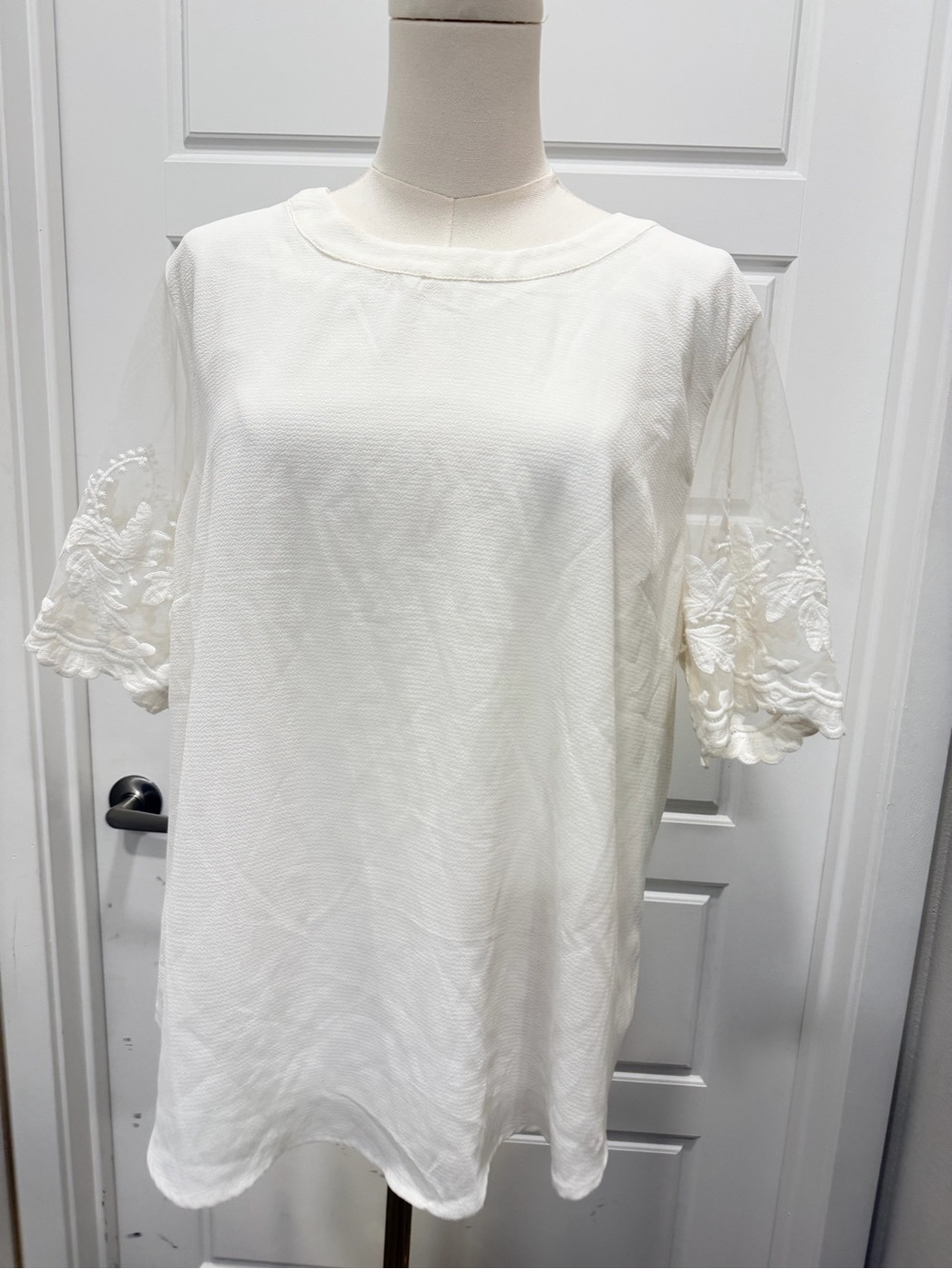 Lulus White Top with Sheer Embroidered Sleeves NWT - Picture 3 of 12